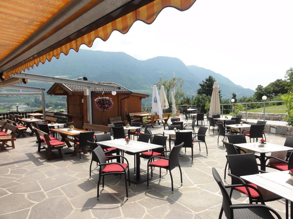 Hotel Garni Schneeburghof Tirolo Esterno foto